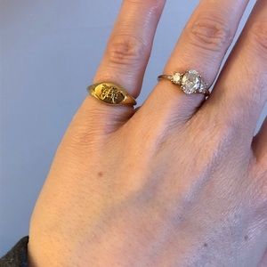 Mejuri Honey Mini Signet Ring